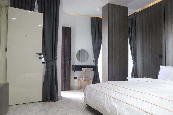 1 bed 4